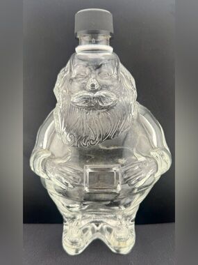 Santa Claus bottle. Owens-Illinois Glass Company. Circa 1930s - 1950s. 8”